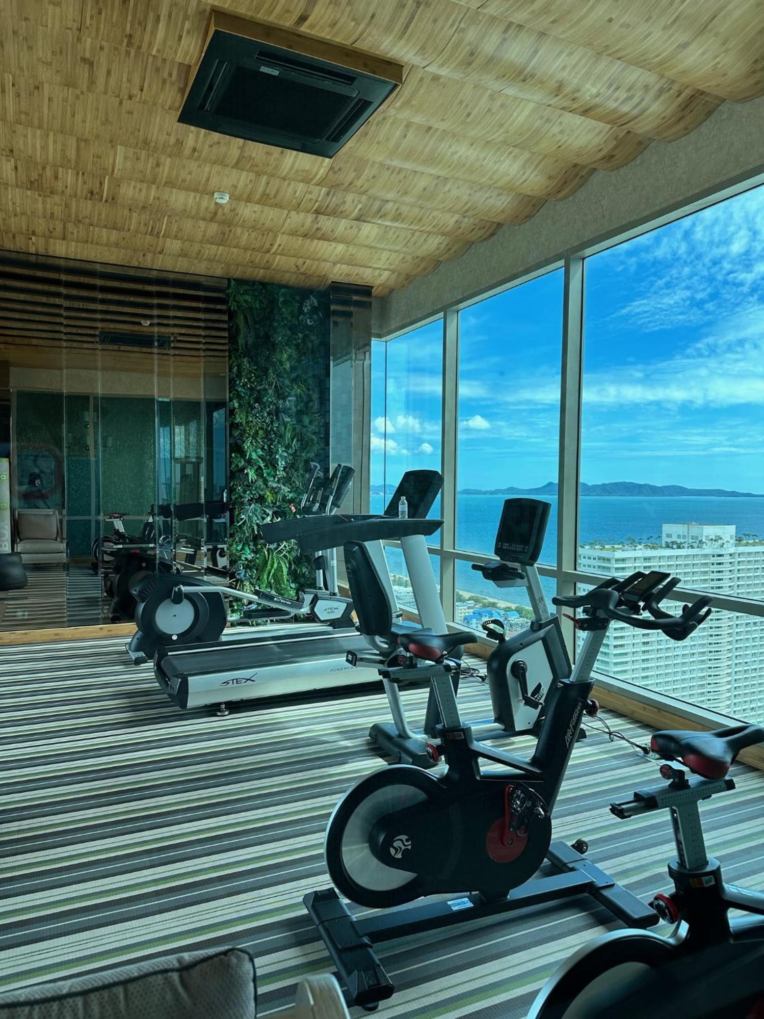 芭提雅高层海景奢华公寓the Riviera Jomtien生香家直达海滩2704 Exterior foto